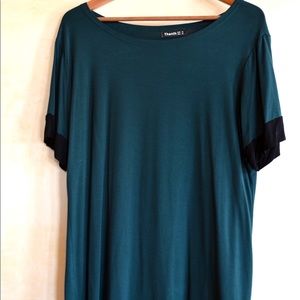 Dark Green light knit t-shirt. XL